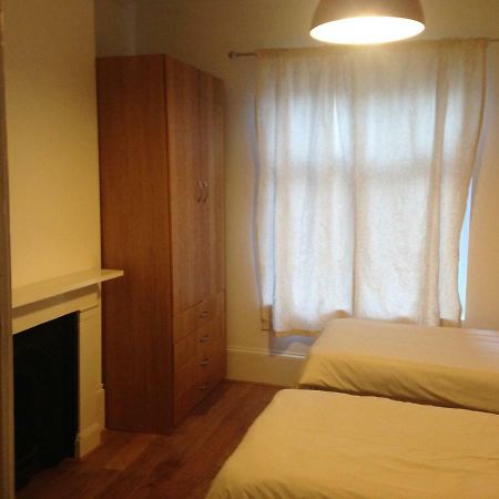 Arsenal 123 Close To Emirates Stadium Direct Eurostar Heathrow-3 Apartments Here London Kültér fotó