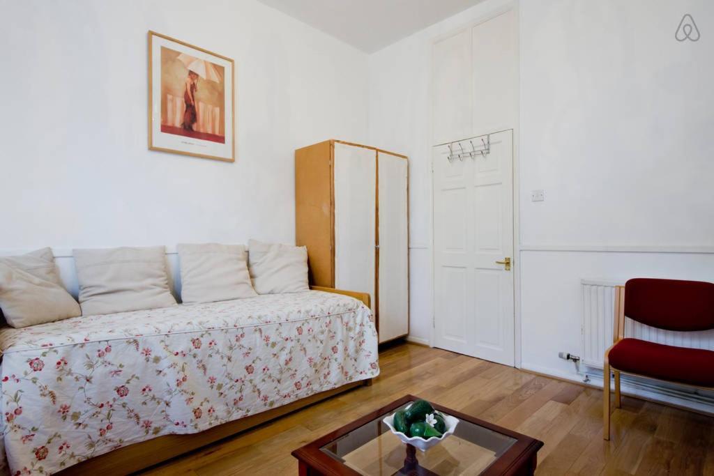 Arsenal 123 Close To Emirates Stadium Direct Eurostar Heathrow-3 Apartments Here London Kültér fotó